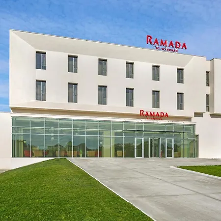 Ramada By Wyndham Hotel 4*