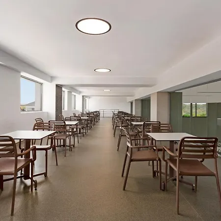 Ramada By Wyndham 4*